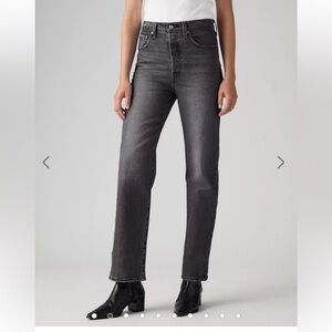Women’s Levi’s Ribcage Straight Ankle Jeans - Size 28